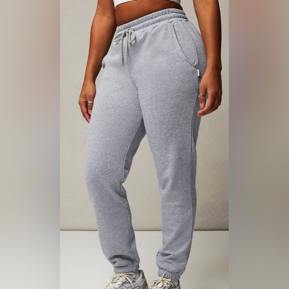 NEW Gray Jogger Sweatpants - Picture 1 of 3